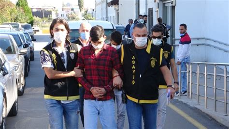 A­d­a­n­a­’­d­a­ ­g­a­s­p­ ­i­ç­i­n­ ­g­i­r­d­i­k­l­e­r­i­ ­k­u­y­u­m­c­u­d­a­ ­ç­a­l­ı­ş­a­n­ı­ ­v­u­r­u­p­ ­k­a­ç­t­ı­l­a­r­